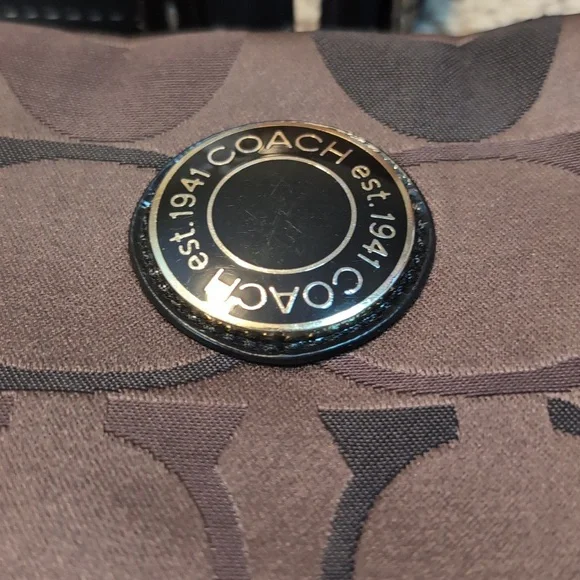 Coach Classic Brown Logo Print Large Travel Crossbody Bag Adjustable Strap - Picture 4 of 13